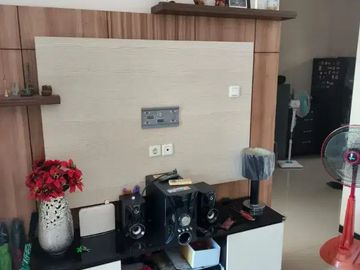 Rumah Sukolilo Dian Regency Semi Furnish Keputih dkt Pakuwon City Surabaya Timur