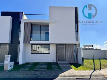Casa residencial de 3 recamaras y roof garden en Pachuca, vida27