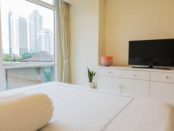FOR RENT LUXURY APARTMENT BOTANICA 3 BEDROOM FULLY FURNISHED 225 sqm