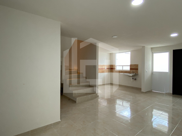 ▪️Casa en venta de estilo contemporáneo de 3 recámaras, en PRIVADAS SAN CRISTOBAL, (Mineral de la Reforma, Hgo.)