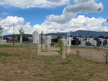▪️Casa en venta de estilo contemporáneo de 3 recámaras, en PRIVADAS SAN CRISTOBAL, (Mineral de la Reforma, Hgo.)