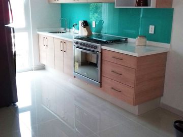 En venta departamento exterior con elevador, bussisnes center y salón de eventos, a 5 mins del metro San Joaquin.