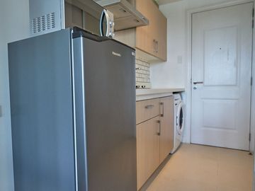 COMM12XXQW: For Sale Fully Furnished Studio with Balcony in The Residences at Commonwealth