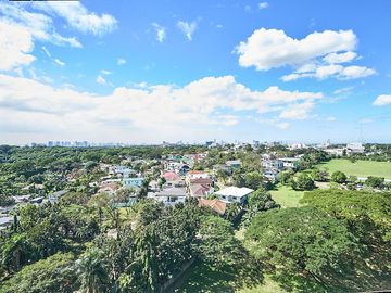 COMM12XXQW: For Sale Fully Furnished Studio with Balcony in The Residences at Commonwealth