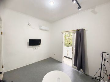 Rumah Dijual di Komplek DKI Joglo Dekat Universitas Mercu Buana