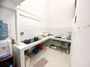Rumah Dijual di Komplek DKI Joglo Dekat Universitas Mercu Buana