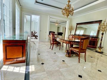 Luxury House di Jalan Utama Pondok Indah Jaksel 12355-AT 0811111----