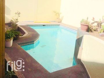 VENDO CASA SECTOR SUR ANTOFAGASTA 6 DORM. 4 BAÑOS. ESTAC.