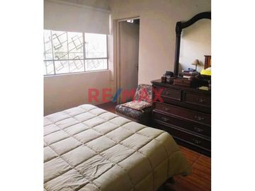 Hermosa Casa De 03 Pisos Ideal Para Vivir, Cerca A Upc, Esan, Alamos, Colegios, Centros Comerciales