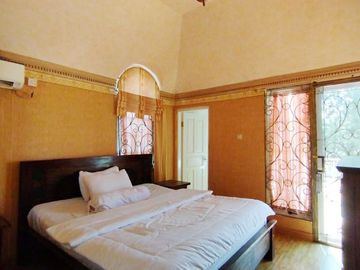Sewa Villa di Kota Bunga Little Venice Puncak