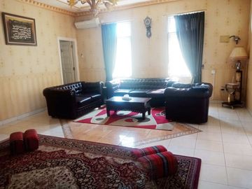 Sewa Villa di Kota Bunga Little Venice Puncak