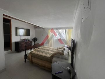 SE VENDE CASA DE DOS PISOS BARRIO VENECIA, SINCELEJO