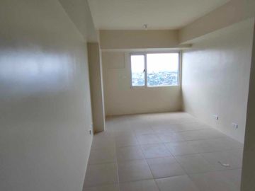 Promo STUDIO Condo in Avida Sola Tower Vertis North near Seda Hotel Trinoma Mall Solaire Hotel and Casino