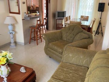 VILLAMIL PLAYAS VENDO CASA EN URBANIZACION CON SALIDA AL MAR