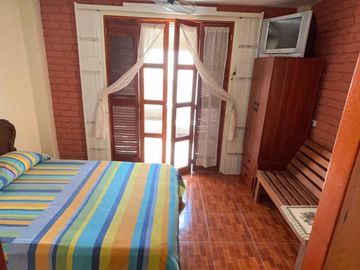 VILLAMIL PLAYAS VENDO CASA EN URBANIZACION CON SALIDA AL MAR