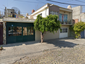 SE VENDE CASA