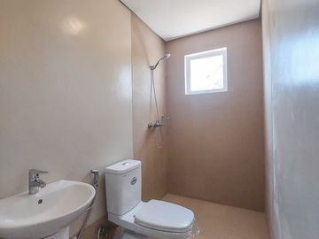 RFO 3 Bedroom Luxury House for sale at Georgia Club in Sta. Rosa Laguna