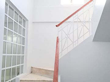 Sherwood Heights  | Three Bedroom 3BR Townhouse For Rent - #5535