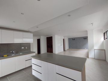 Apartamento en Arriendo ubicada en Pinares