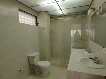 Apartamento en Arriendo ubicada en Pinares