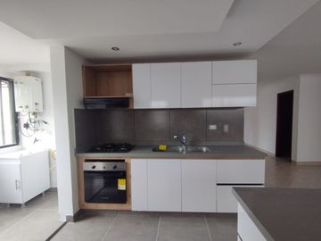 Apartamento en Arriendo ubicada en Pinares