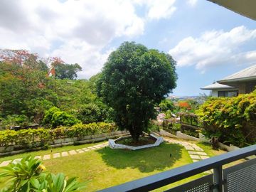 5 BEDROOMS   HOUSE WITH ELEVATOR IN MARIA LUISA ESTATE PARK-PHP150M