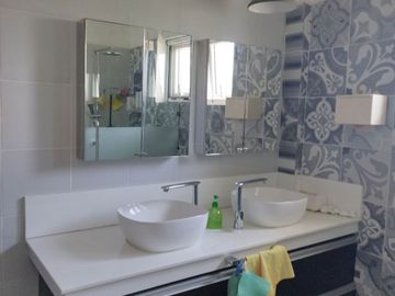 5 BEDROOMS   HOUSE WITH ELEVATOR IN MARIA LUISA ESTATE PARK-PHP150M