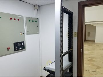 Local Comercial Se Alquila En Manta Sector Centro