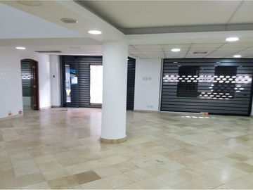 Local Comercial Se Alquila En Manta Sector Centro