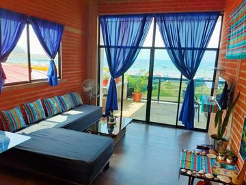 edificio comercial de venta en puerto lopez manabi