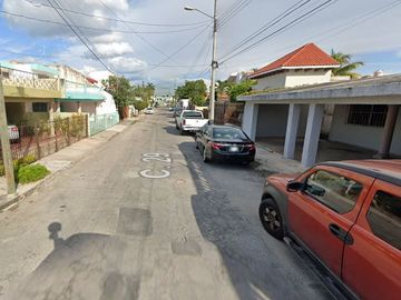 ¡¡Vive en hermosa y amplia casa en remate en Col. Las Brisas, Mérida, Yucatán, México!!
