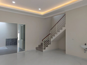 Dijual Rumah Klampis Wisma Mukti Mewah Siap Huni Dekat MERR Manyar SHM