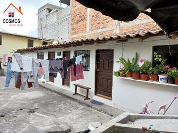 Casa de venta en Otavalo, calle Sucre
