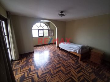 Venta De Departamento De 286 M2 A 340 Mil Dólares Negociables En Surco