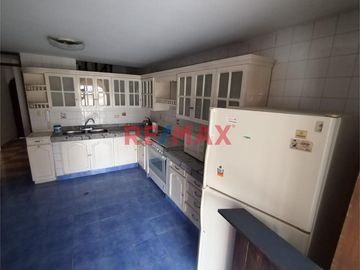 Venta De Departamento De 286 M2 A 340 Mil Dólares Negociables En Surco