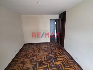 Venta De Departamento De 286 M2 A 340 Mil Dólares Negociables En Surco