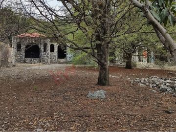 Terreno en Venta en Yautepec, Morelos. Oportunidad!