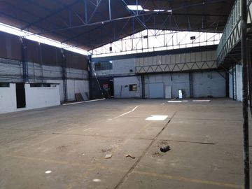 VENTA DE TERRENO, LOCAL COMERCIAL, 2500M2, FRENTE DE 35M, RDA 10 PISOS