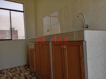 Venta De Casa En La Urbanizacion El Golf de Huampani