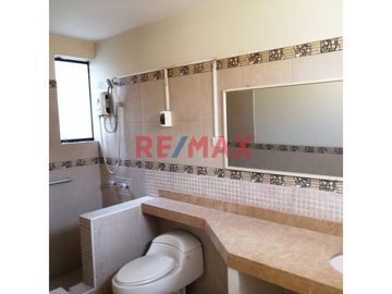Venta De Casa En La Urbanizacion El Golf de Huampani