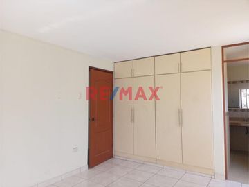Venta De Casa En La Urbanizacion El Golf de Huampani
