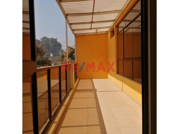 Venta De Casa En La Urbanizacion El Golf de Huampani
