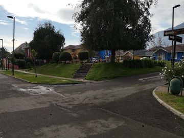 HERMOSA CASA EN CIUDAD DEL ESTE , PUENTE ALTO