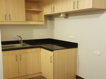 DMCI Pre Selling 1 2 3 Bedroom condo In Allegra Garden  Place near BGC Mckinley  Ortigas center Capitol Commons Estancia Mall Shangri la Plaza SM Mega