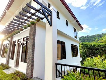 CAO - FOR SALE: 5 Bedroom House in Sun Valley Residential Estates, Antipolo