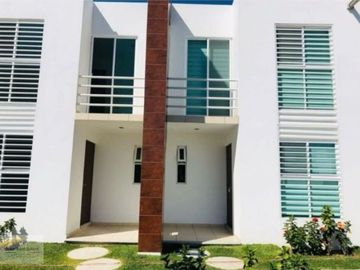 CASA EN CONDOMINIO DOBLE SEGURIDAD JIUTEPEC