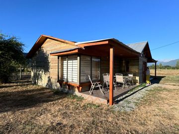 Parcela con 3 cabañas amobladas, cambio de Uso de Suelo y Urbanización en trámite.
