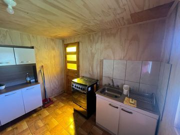 Parcela con 3 cabañas amobladas, cambio de Uso de Suelo y Urbanización en trámite.