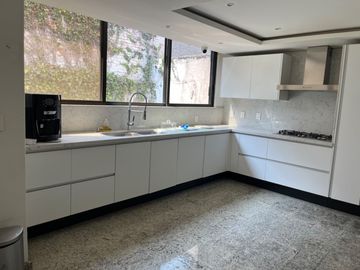 BOSQUES DE LAS LOMAS – UNA PLANTA - $22 millones