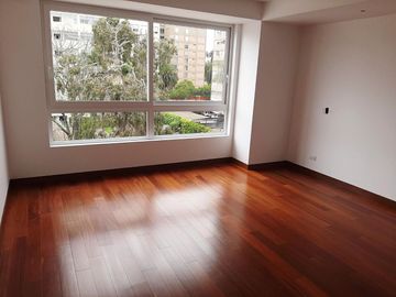 Dpto, duplex, estreno, 395 m2, zona Golf, S. Isidro, 3 dorms, 4 baños, 3 estac + dep.